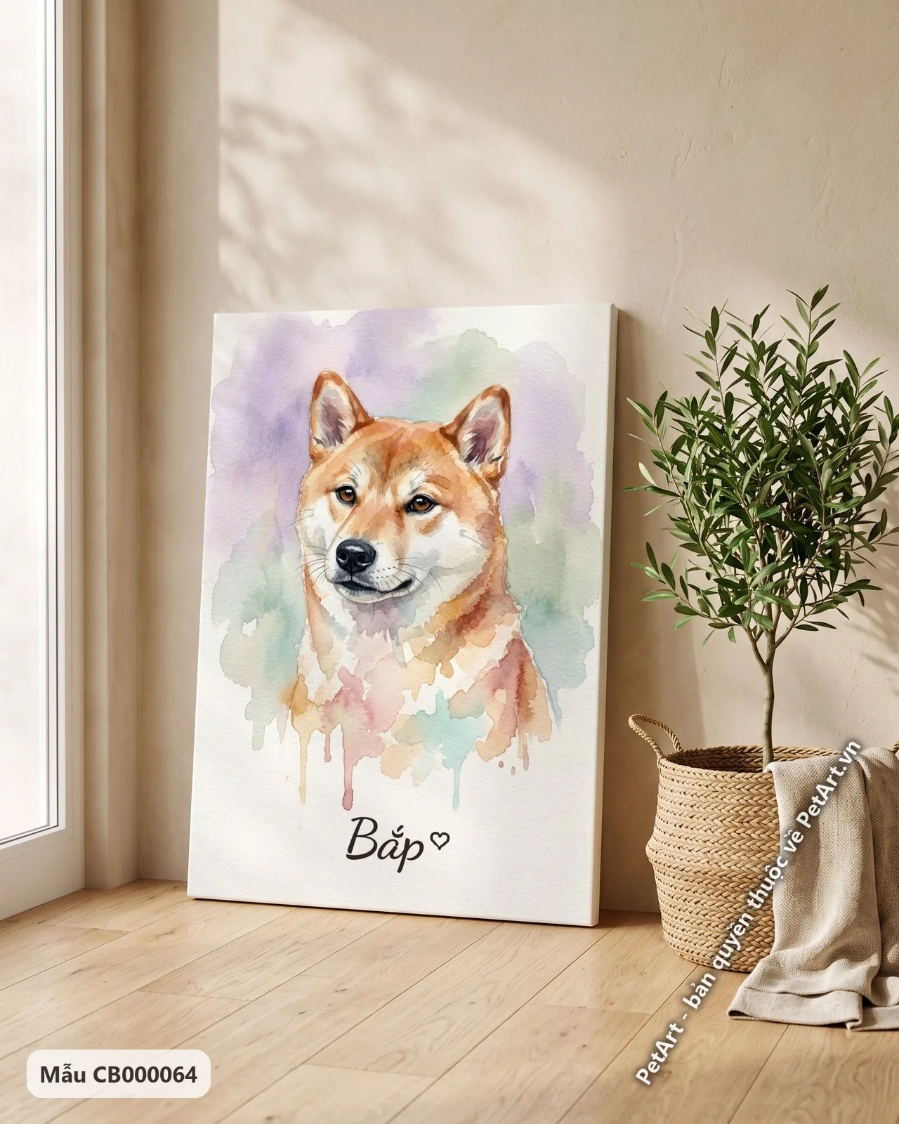 Ảnh thực tế: Chú chó Shiba màu nâu đỏ nhìn nghiêng, được vẽ bằng màu nước nhẹ nhàng với các mảng màu tím và xanh lá.