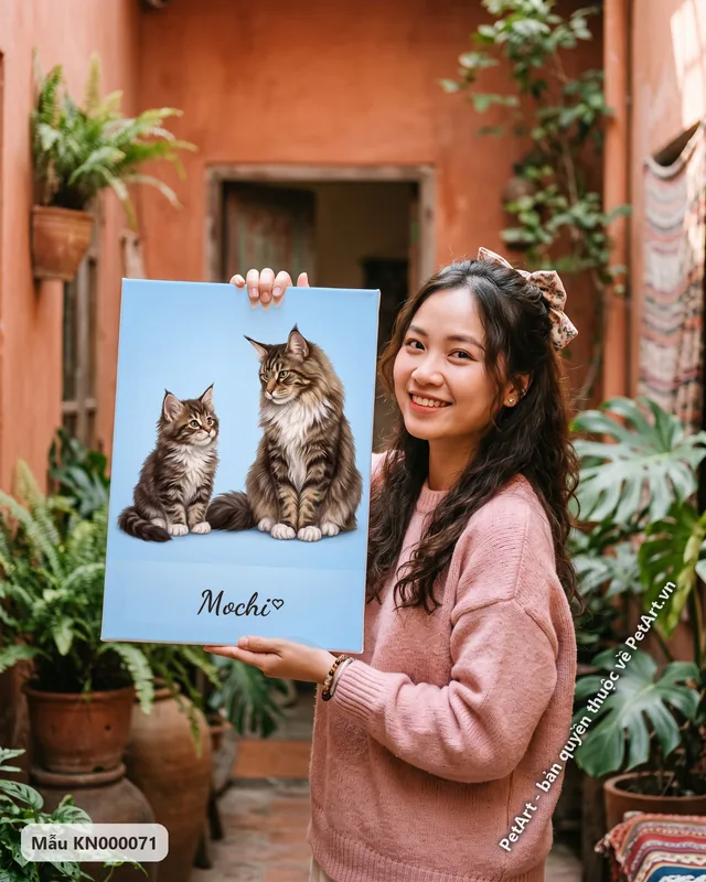 Mèo Maine Coon mẹ con, nền xanh hành trình trưởng thành · góc khác